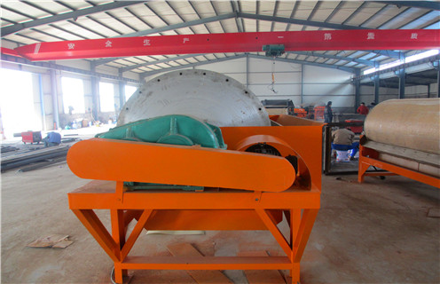 輥磨機(jī)，單傳動(dòng)高壓輥磨機(jī)質(zhì)量好， 單傳動(dòng)高壓輥磨機(jī)質(zhì)量好，磁場(chǎng)一般為多少_磁塊如何排列